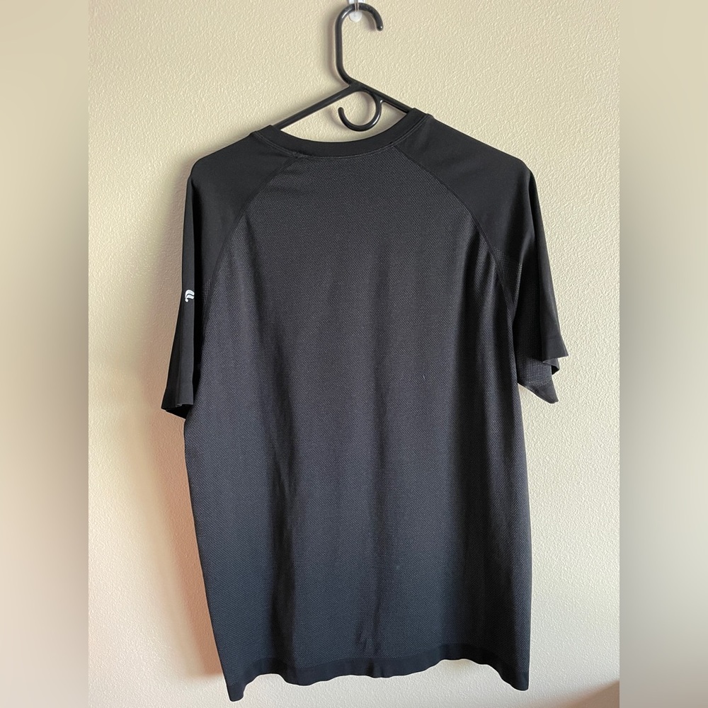 The Training Day Tee by Fabletics size L - Picture 2 of 3